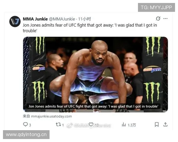 乔恩·琼斯家里冰箱贴着训练表，连喝水都按秒算